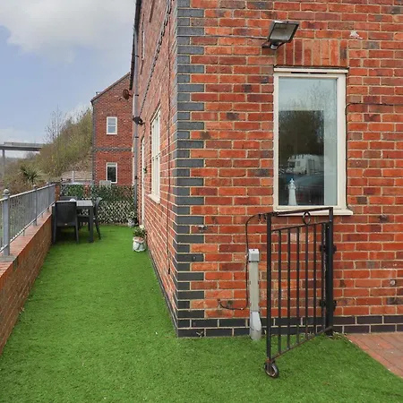 The Railway Retreat 惠特比